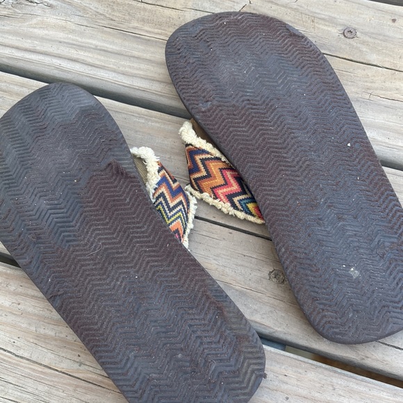 Academy Sports & Outdoors sandals - Picture 3 of 3